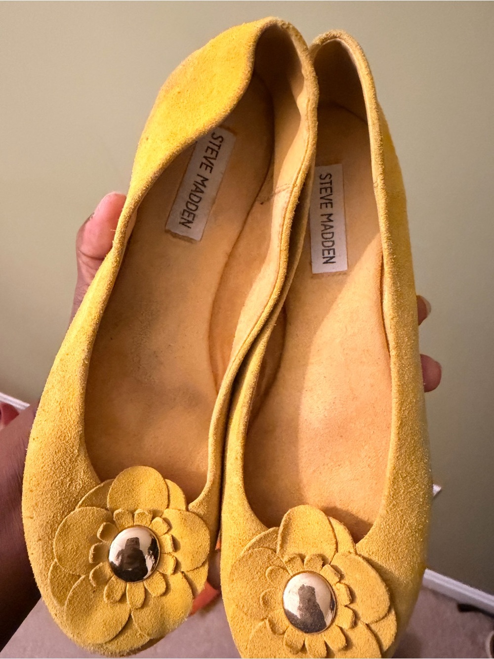 Steve Madden Mustard Suede Floral Ballet Flats